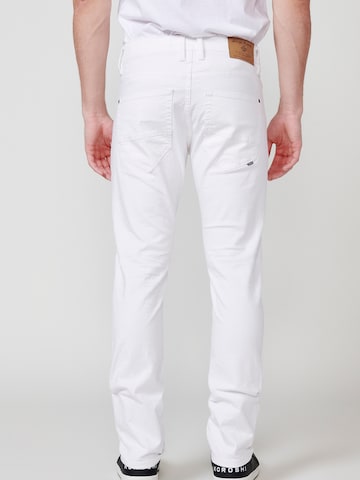 Coupe slim Jean KOROSHI en blanc