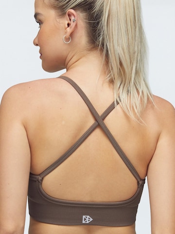 DRILLS Apparel - Bustier Sujetador deportivo 'FLXFLOW X Bra' en gris
