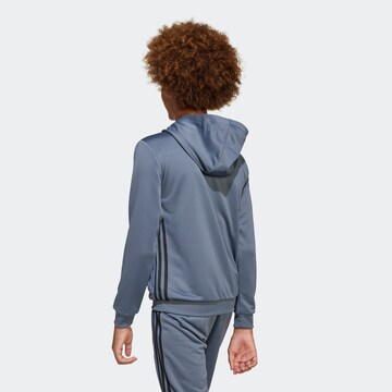 ADIDAS PERFORMANCE Sportsweatshirt 'Tiro 25 Essentials' in Blau