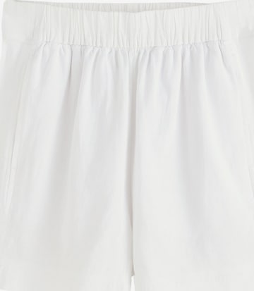 Pantalon Next en blanc : devant