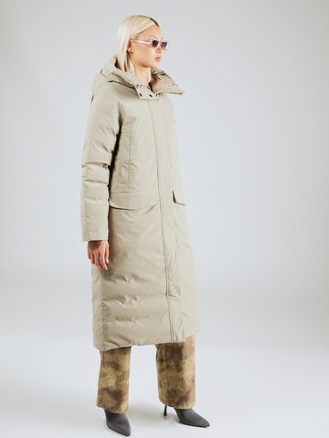 Manteau fonctionnel 'Asha' elvine en beige : devant