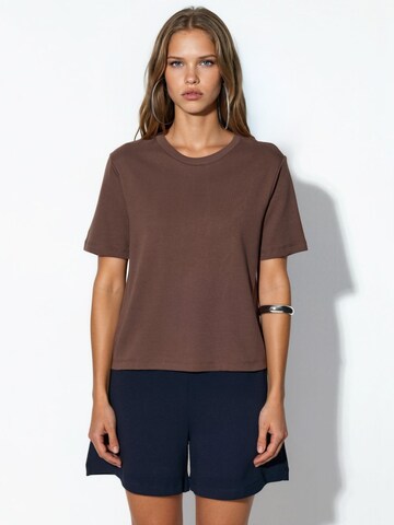 T-shirt Busem en marron