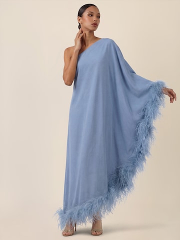 APART Kleid in Blau