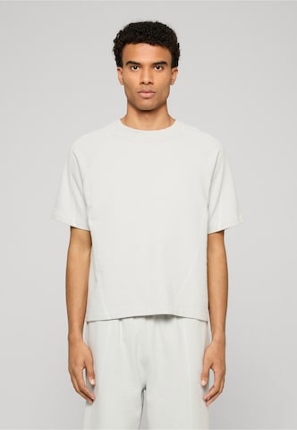 Urban Classics - Camiseta en gris: frente