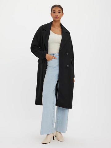 VERO MODA Átmeneti kabátok 'MABEL' - fekete