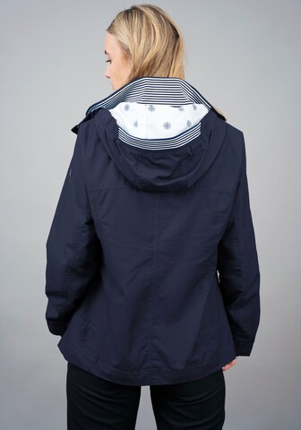 JUNGE Between-Season Jacket in Blue