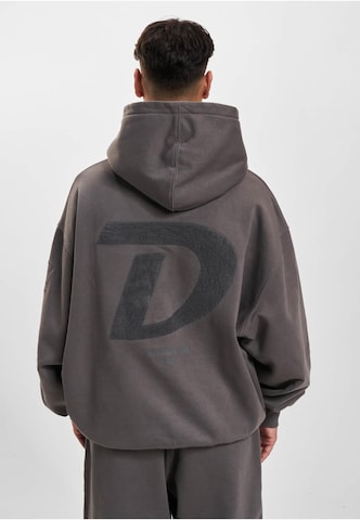 DEF - Sudadera en gris: frente