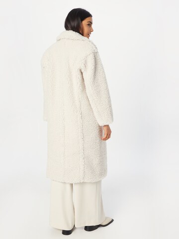 UGG Between-seasons coat 'GERTRUDE' in White