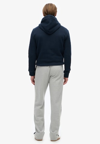 Regular Pantalon de sport Superdry en gris