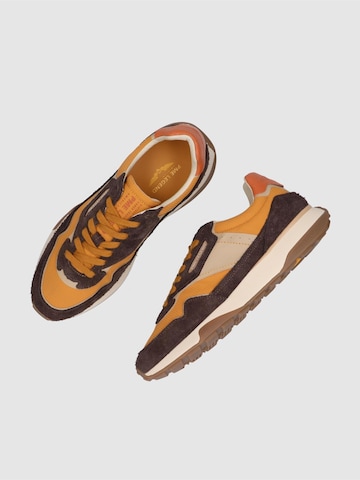 PME Legend Låg sneaker 'Latch sneaker in suede and nylon' i brun