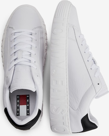 Tommy Jeans Sneakers in White