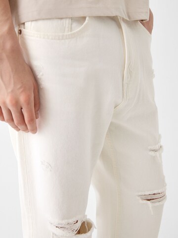 Bershka Loose fit Jeans in Beige
