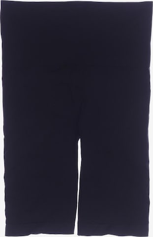PIECES Shorts in M in Black: front