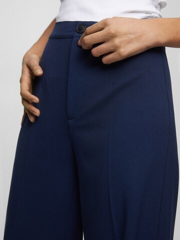 Pull&Bear Loose fit Pleated Pants in Blue