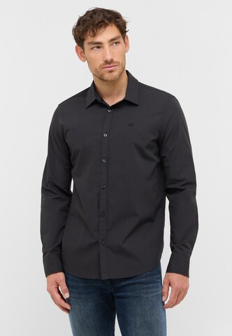 MUSTANG Comfort Fit Hemd 'Style Canton' in Schwarz: Vorderseite