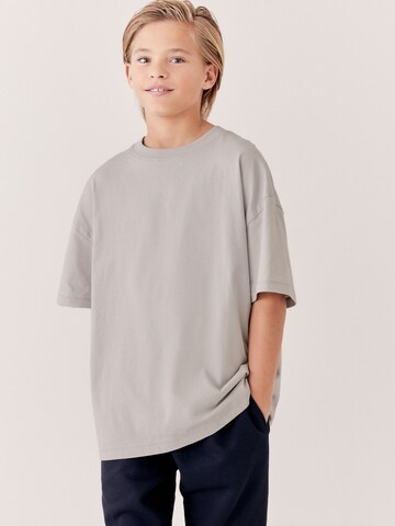 Next Shirt in Grey: front