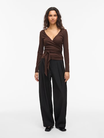 VILA Shirt 'VIGina' in Bruin