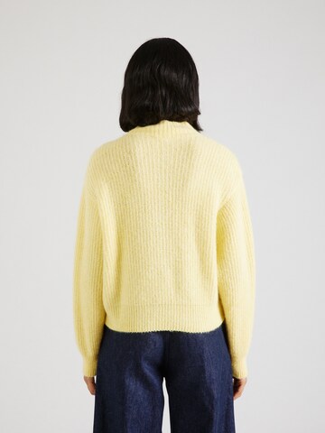 Pullover 'EAST' di AMERICAN VINTAGE in giallo