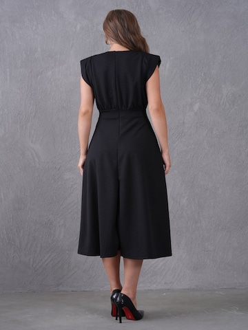 Robe WOMAN VISION en noir