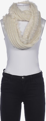 CINQUE Scarf & Wrap in One size in White: front