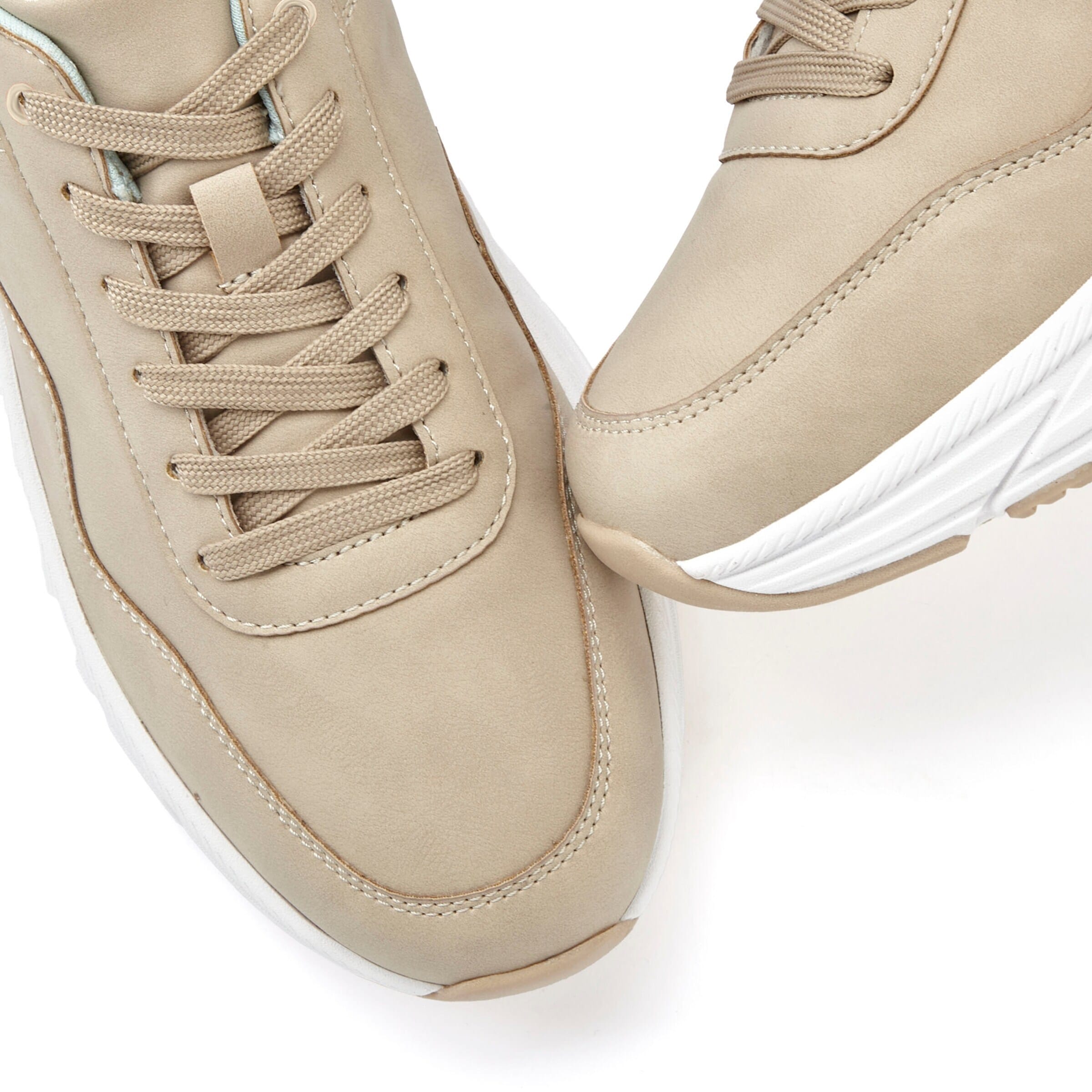 JOHN DEVIN Sneakers in Beige