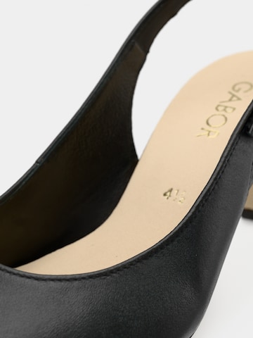 Décolleté sling di GABOR in nero