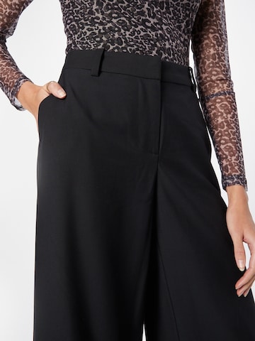 WEEKDAY Wide Leg Hose  'Riley' in Schwarz