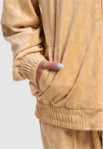 Veste mi-saison Karl Kani en beige