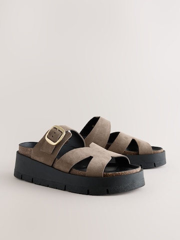 Next Mules 'Forever Comfort' in Brown