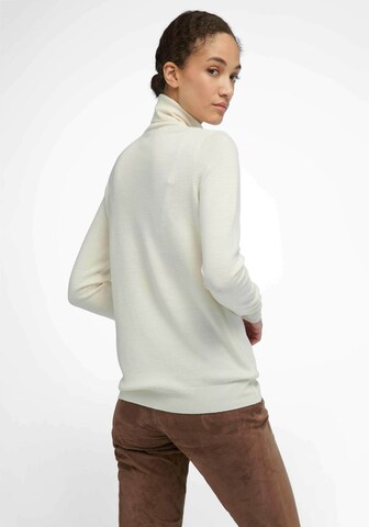 Peter Hahn Sweater in White