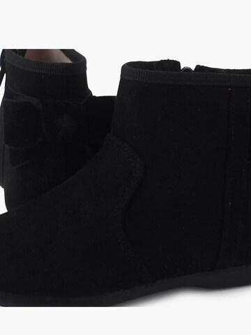 Pisamonas - Bota em preto