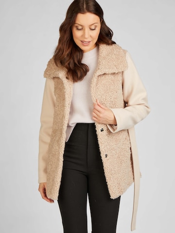 Funk since 1776 Between-Season Jacket in Beige: front