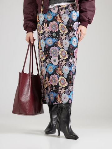 Jupe 'Ivymuse' Essentiel Antwerp en noir : devant