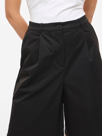 VILA - Pierna ancha Pantalón plisado 'VICarel' en negro