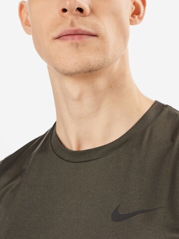 NIKE Performance Shirt 'Pro' in Green