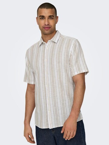 Only & Sons - Ajuste estrecho Camisa 'CAIDEN' en beige