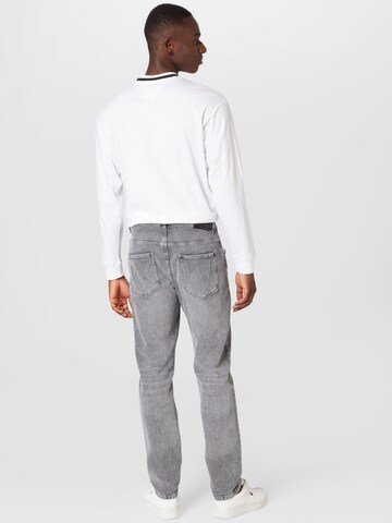 Coupe slim Jean 'Dean Saint' Won Hundred en gris