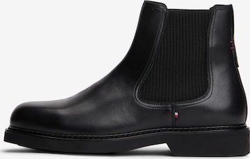 juoda TOMMY HILFIGER „Chelsea“ batai: priekis