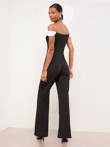 Lipsy - Jumpsuit en negro