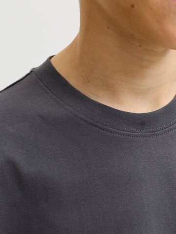 Jack & Jones Junior Paita 'JJEARCHIVE' värissä harmaa