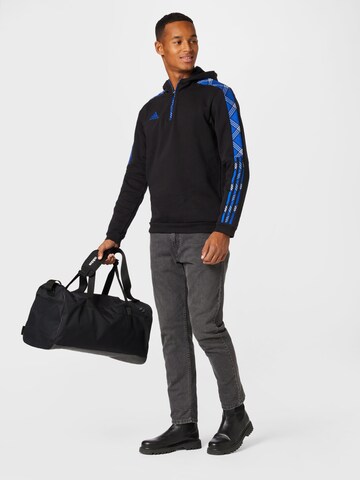 ADIDAS SPORTSWEAR - Sweatshirt de desporto 'Tiro Winterized' em preto