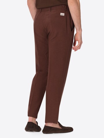 Loosefit Pantaloni con piega frontale 'Alloro' di Distretto12 in marrone