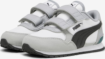 PUMA Sneakers in Wit: voorkant