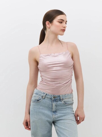 No Matter What Top in Roze: voorkant