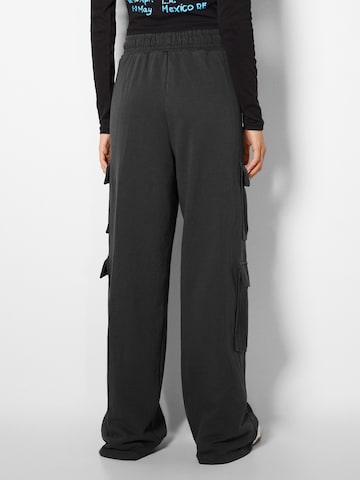 Bershka Loosefit Hose in Grau