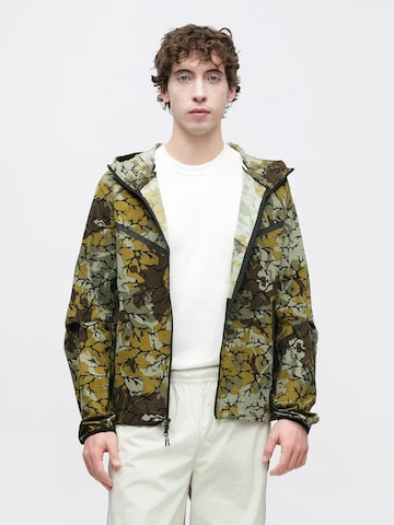 Nike Sportswear Between-season jacket 'TECH' in Green: front