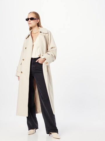 minimum Between-seasons coat in Beige