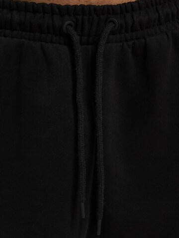 DEF Loosefit Shorts in Schwarz
