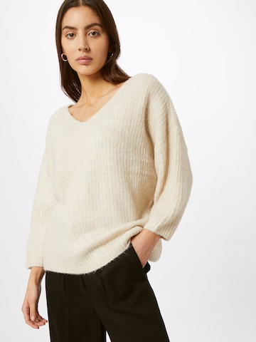 VERO MODA Sweater 'JULIE' in Beige: front
