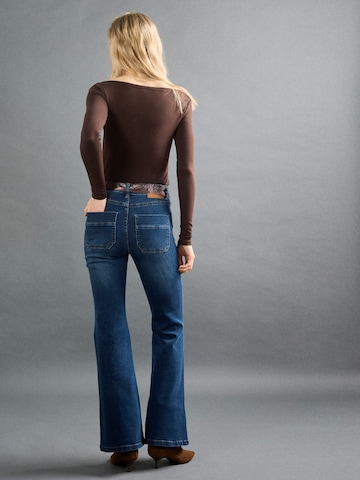 Apricot Bootcut Jeans ' Lulu' in Blauw